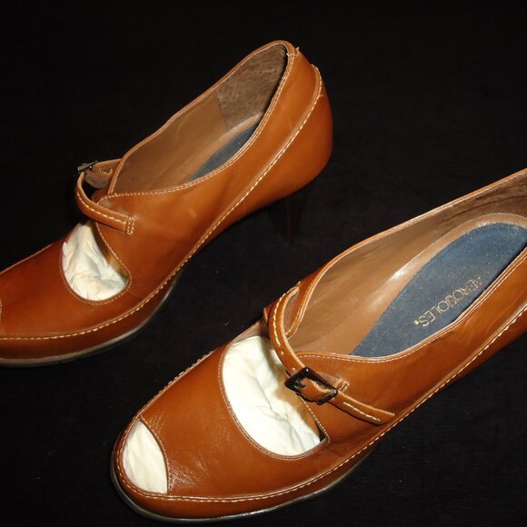 Aerosoles- Tan Pumps-Leather Uppers- 3" Heel-Size 7B New - Picture 6 of 9